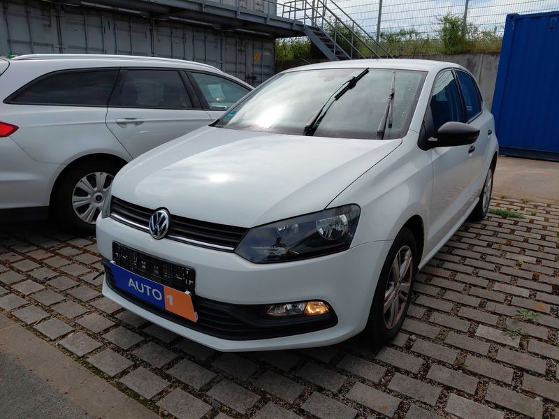 Volkswagen Polo 1.0 Trendline 2014 – снимка 1