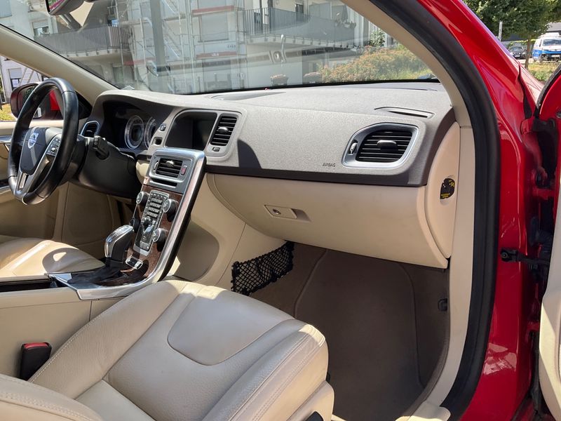 Volvo V60 2.4 D5 Summum AWD 2013 – снимка 25