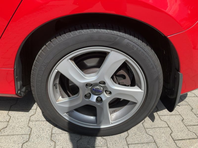 Volvo V60 2.4 D5 Summum AWD 2013 – снимка 5