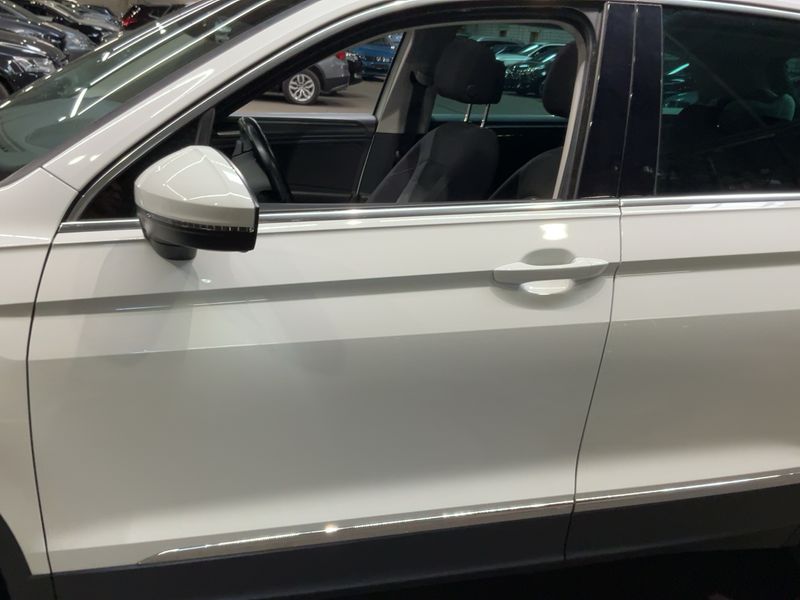 Volkswagen Tiguan 2.0 TDI Highline 4Motion BlueMotion Tech 2017 – снимка 4