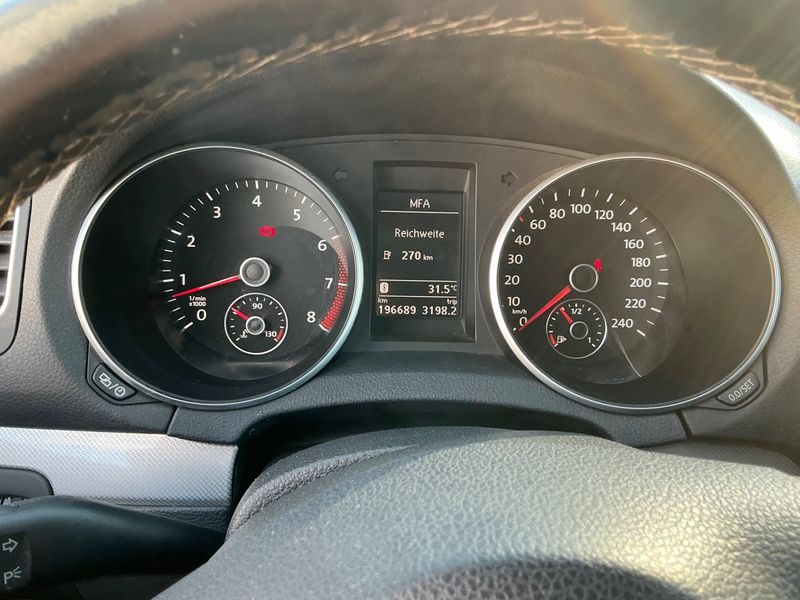 Volkswagen Golf VI 1.2 TSI Trendline 2013 – снимка 4