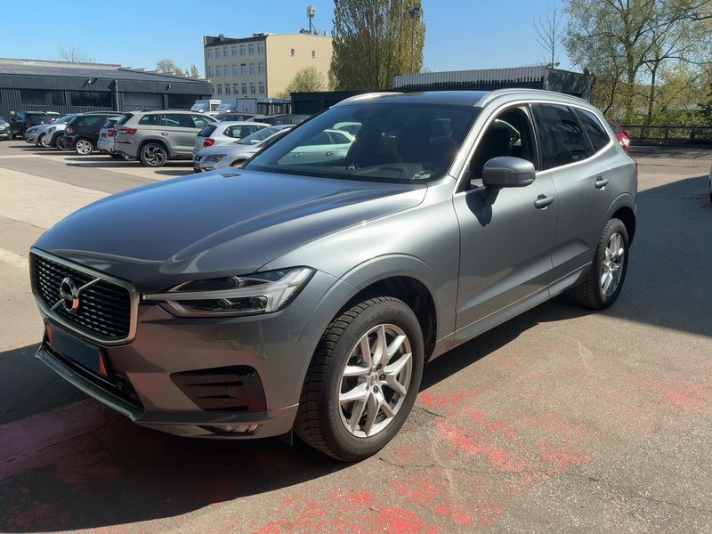 Volvo XC60 2.0 T4 R Design 2WD 2019 – снимка 1