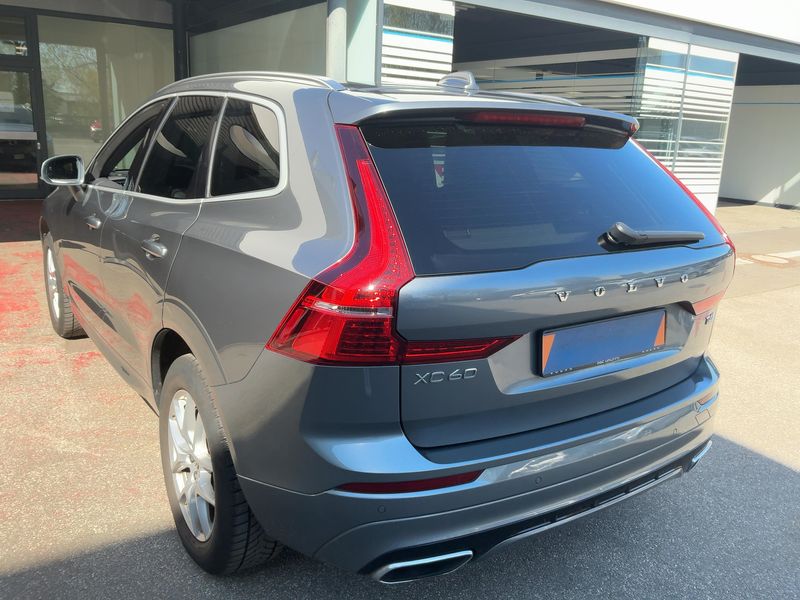 Volvo XC60 2.0 T4 R Design 2WD 2019 – снимка 6