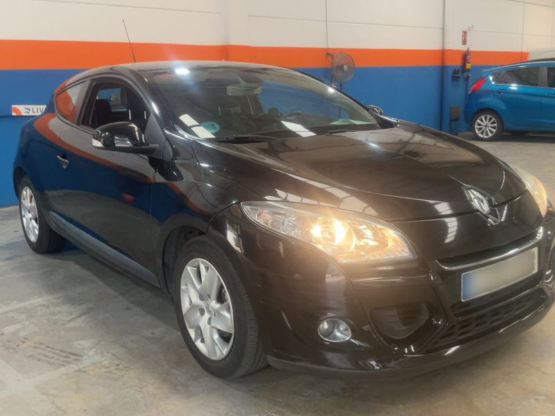 Renault Megane 1.6 Dynamique 2013 – снимка 12