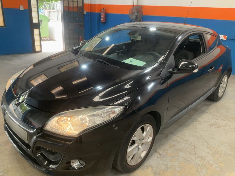 Renault Megane 1.6 Dynamique 2013 – снимка 1