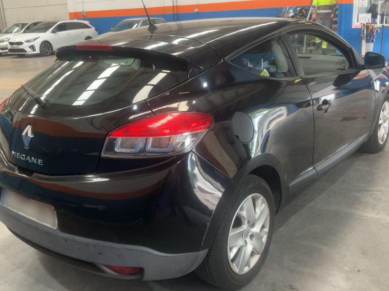 Renault Megane 1.6 Dynamique 2013 – снимка 8