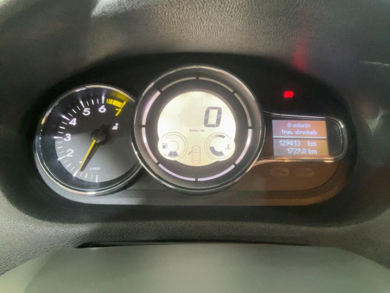 Renault Megane 1.6 Dynamique 2013 – снимка 18