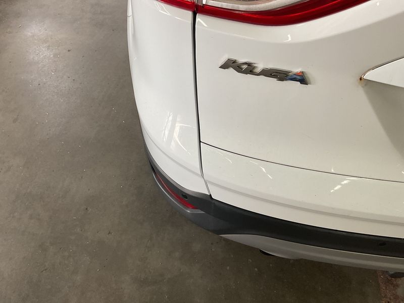 Ford Kuga 1.6 EcoBoost Trend 2014 – снимка 21