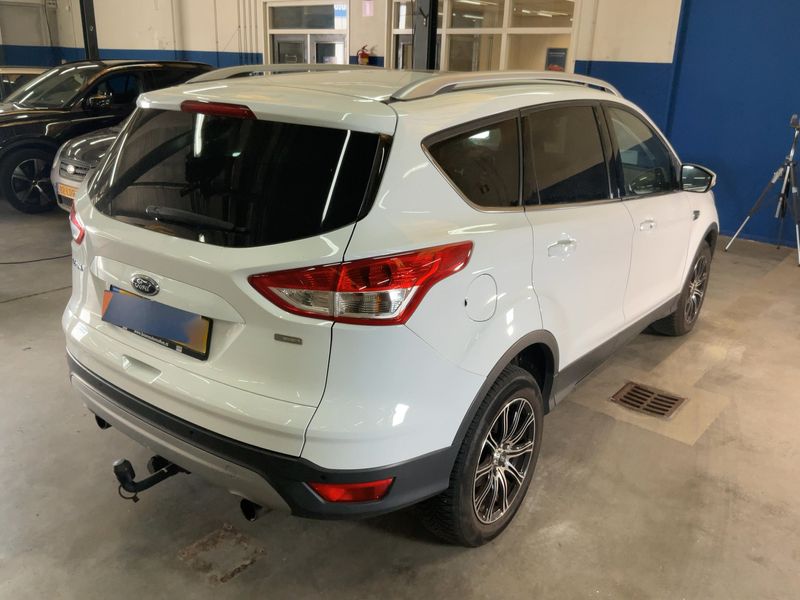 Ford Kuga 1.6 EcoBoost Trend 2014 – снимка 8