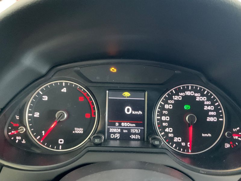 Audi Q5 2.0 TDI quattro 2013 – снимка 18