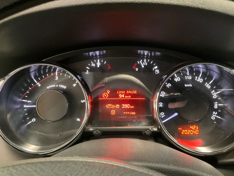Peugeot 3008 1.6 HDi Premium Pack 2010 – снимка 4