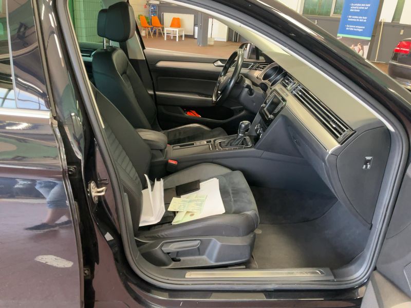 Volkswagen Passat 2.0 TDI Highline 4Motion BlueMotion Tech 2016 – снимка 17
