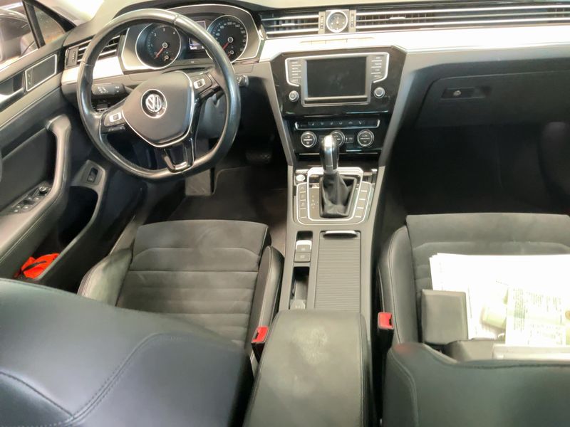 Volkswagen Passat 2.0 TDI Highline 4Motion BlueMotion Tech 2016 – снимка 18