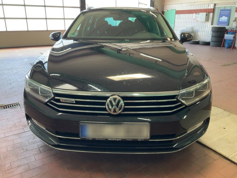 Volkswagen Passat 2.0 TDI Highline 4Motion BlueMotion Tech 2016 – снимка 14