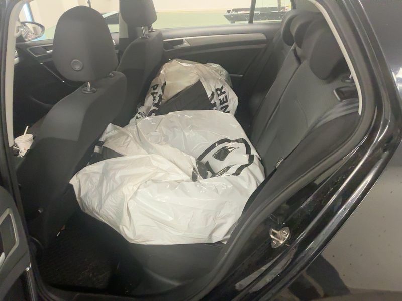 Volkswagen Golf VII 1.6 TDI Comfortline BlueMotion Tech 2014 – снимка 20
