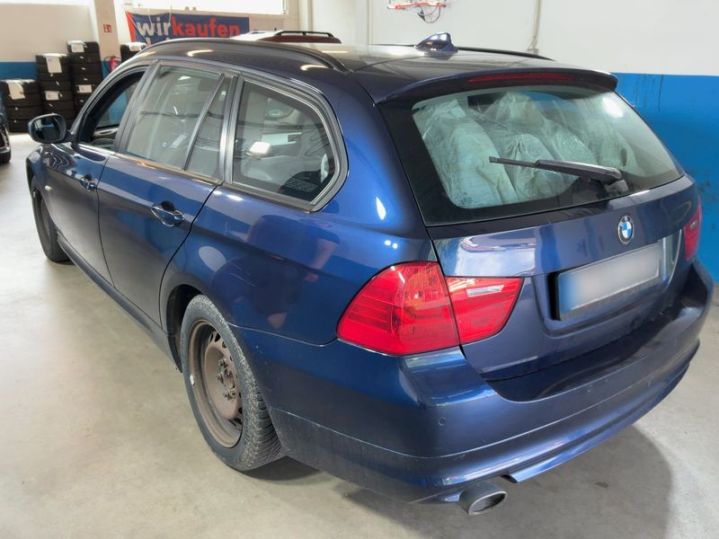 BMW 3er 320d 2010 – снимка 3