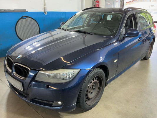 BMW 3er 320d 2010 – снимка 2