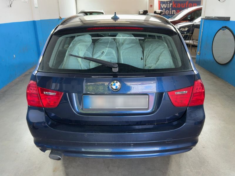 BMW 3er 320d 2010 – снимка 5