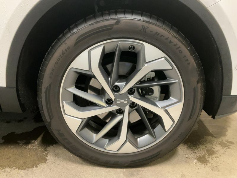 Aiways U5 electric drive 150 kW Premium 2022 – снимка 11