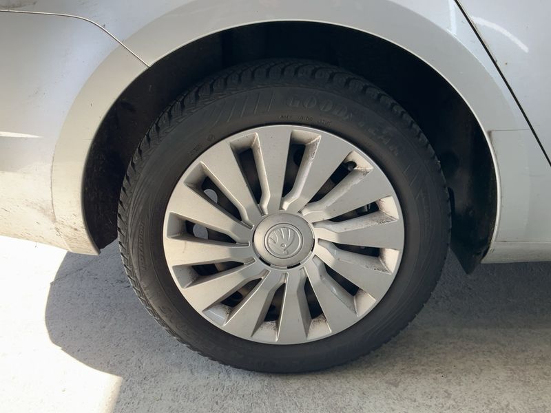 Skoda Octavia 1.2 TSI Ambition 2014 – снимка 9