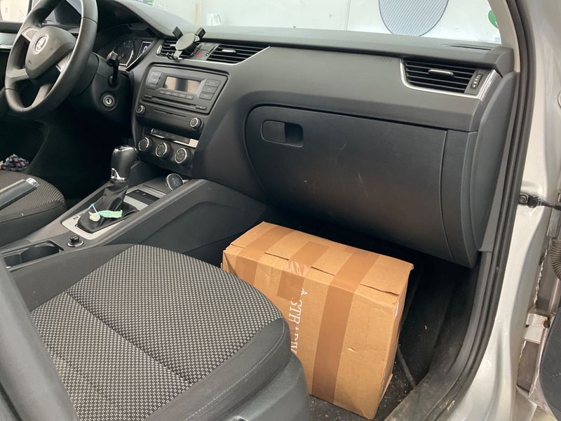 Skoda Octavia 1.2 TSI Ambition 2014 – снимка 39