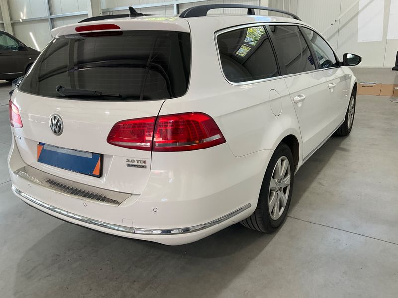 Volkswagen Passat 2.0 TDI Comfortline BlueMotion Tech 2013 – снимка 2