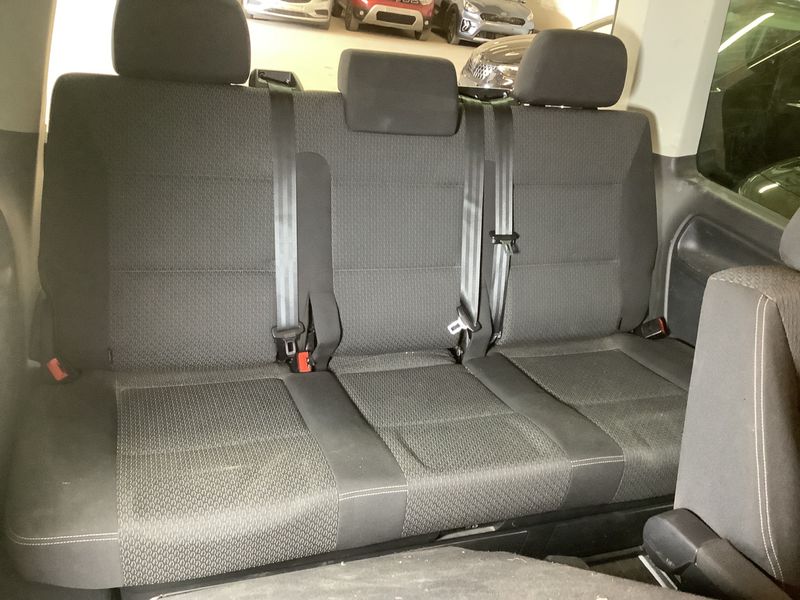 Volkswagen T6 Multivan 2.0 TDI Trendline 2017 – снимка 44