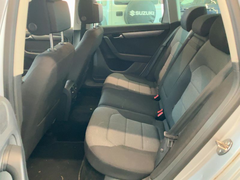 Volkswagen Passat 2.0 TDI Comfortline BlueMotion Tech 2014 – снимка 20