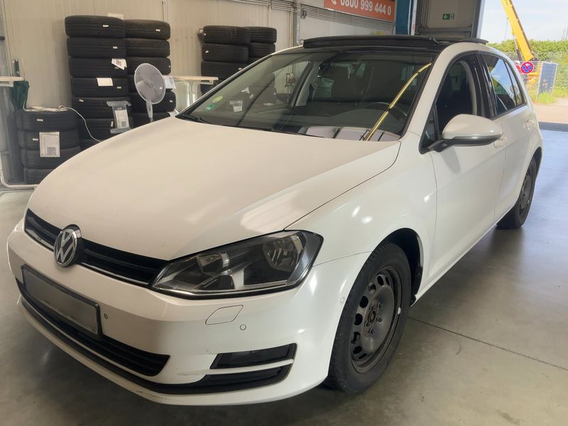 Volkswagen Golf VII 1.6 TDI Comfortline BlueMotion Tech 2014 – снимка 1