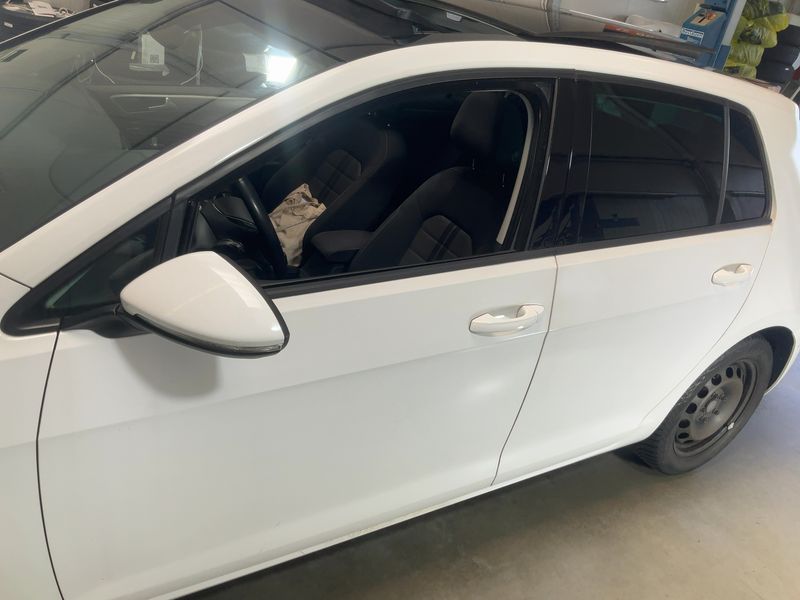 Volkswagen Golf VII 1.6 TDI Comfortline BlueMotion Tech 2014 – снимка 4