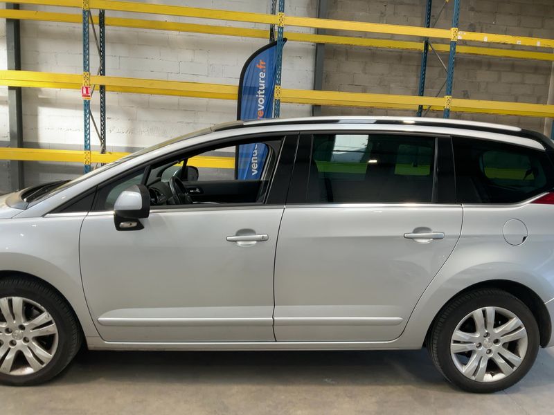 Peugeot 5008 1.6 Blue-HDi Allure 2016 – снимка 4