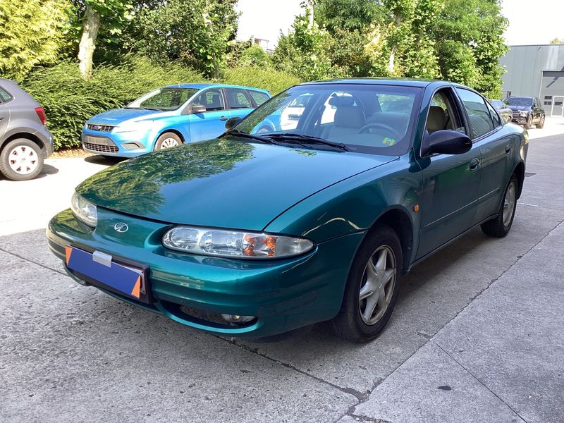 Chevrolet Alero 2.4 Alero LTR. 2000 – снимка 1