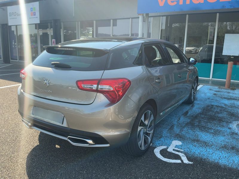 Citroen DS5 2.0 HDi Hybrid4 SoChic 2011 – снимка 8