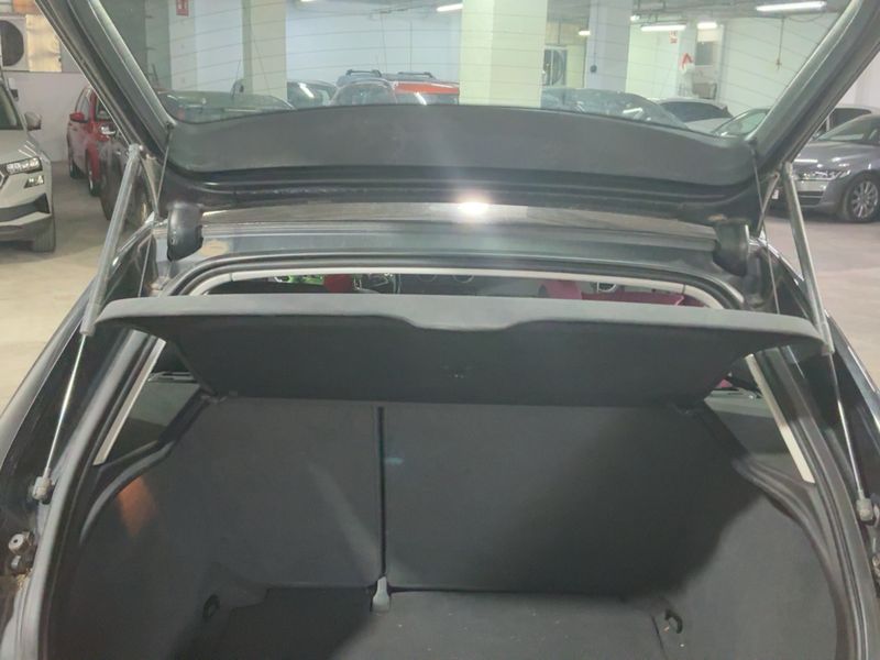 Audi A3 Sportback 1.6 TDI Attraction 2011 – снимка 15