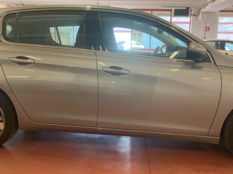 Peugeot 308 1.6 Blue-HDi Allure 2016 – снимка 10