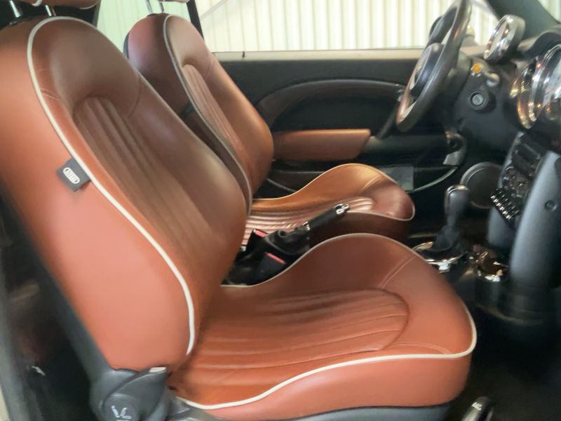MINI Cabrio Cooper 2008 – снимка 16