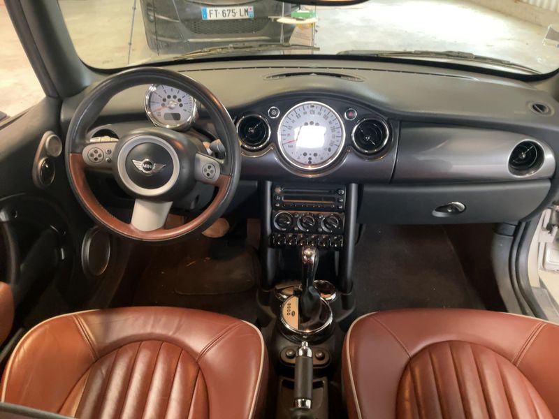 MINI Cabrio Cooper 2008 – снимка 17