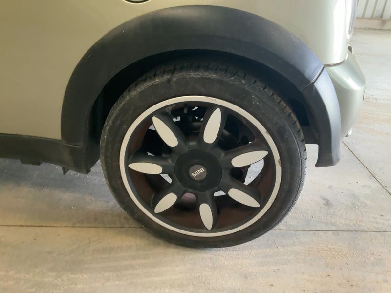 MINI Cabrio Cooper 2008 – снимка 5