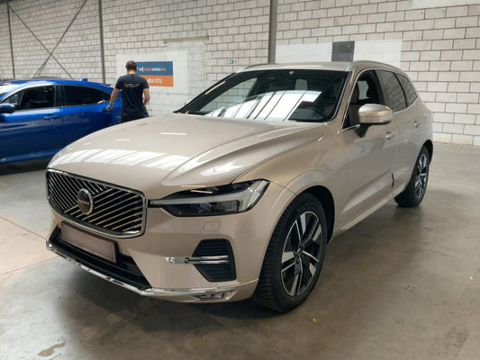 Volvo XC60 2.0 B5 Mild-Hybrid Plus Bright AWD 2026 – снимка 1