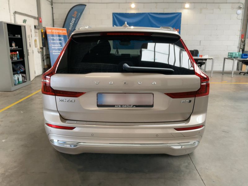 Volvo XC60 2.0 B5 Mild-Hybrid Plus Bright AWD 2026 – снимка 7