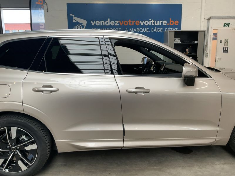 Volvo XC60 2.0 B5 Mild-Hybrid Plus Bright AWD 2026 – снимка 10