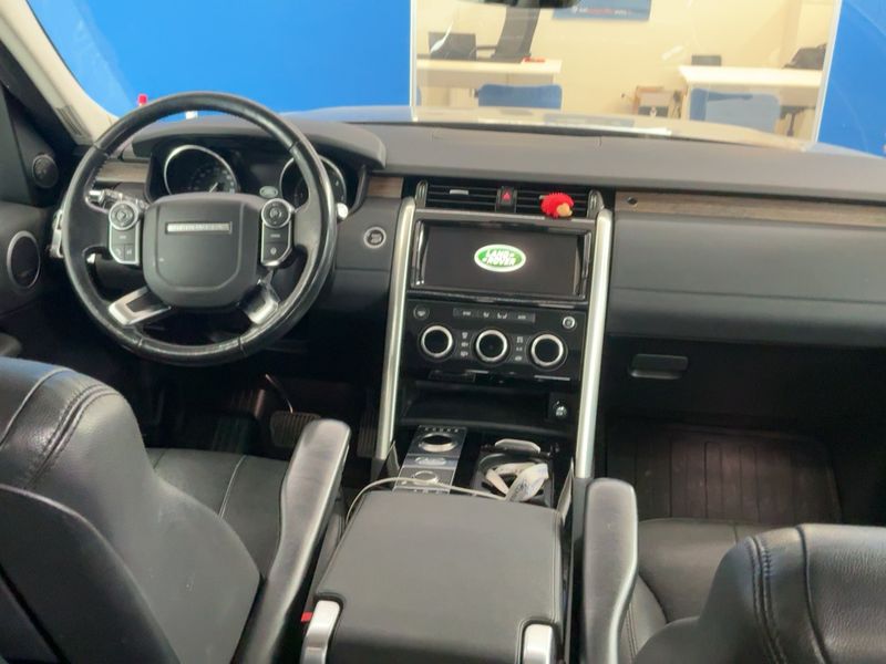 Land Rover Discovery 5 2.0 TD Sd4 SD4 HSE 2018 – снимка 17