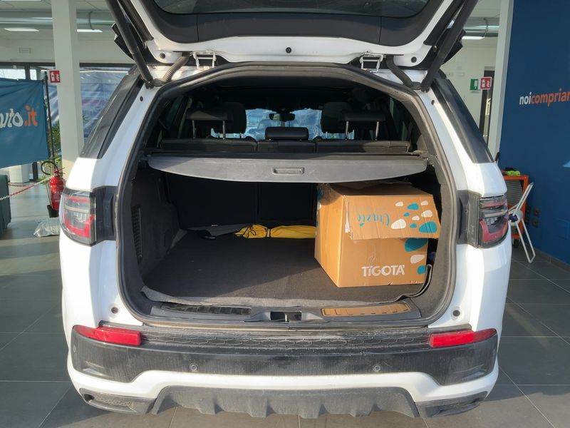 Land Rover Discovery Sport D180 R-Dynamic AWD 2019 – снимка 15