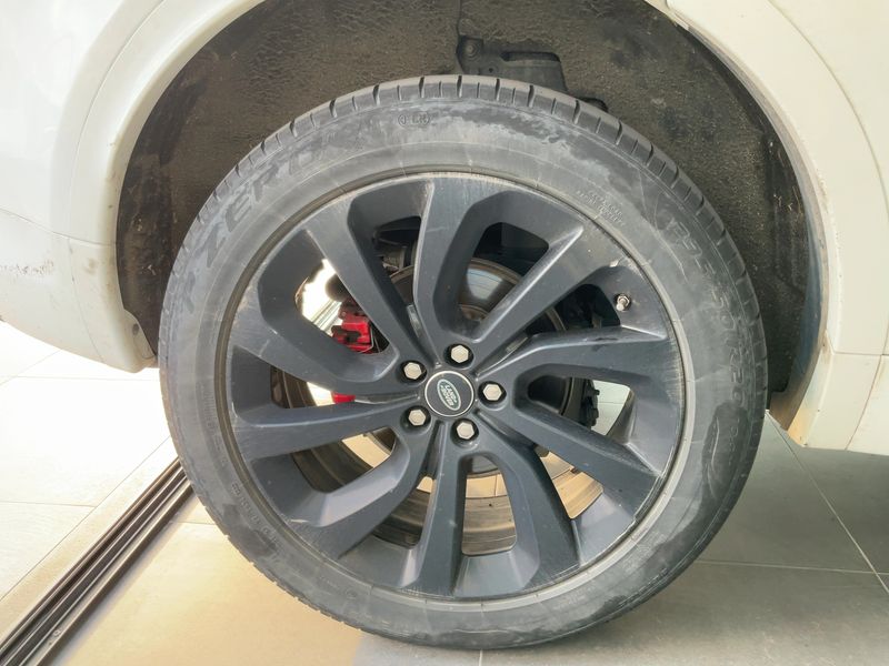 Land Rover Discovery Sport D180 R-Dynamic AWD 2019 – снимка 9