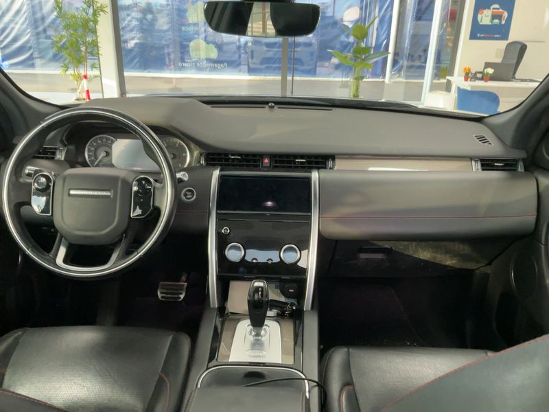 Land Rover Discovery Sport D180 R-Dynamic AWD 2019 – снимка 17