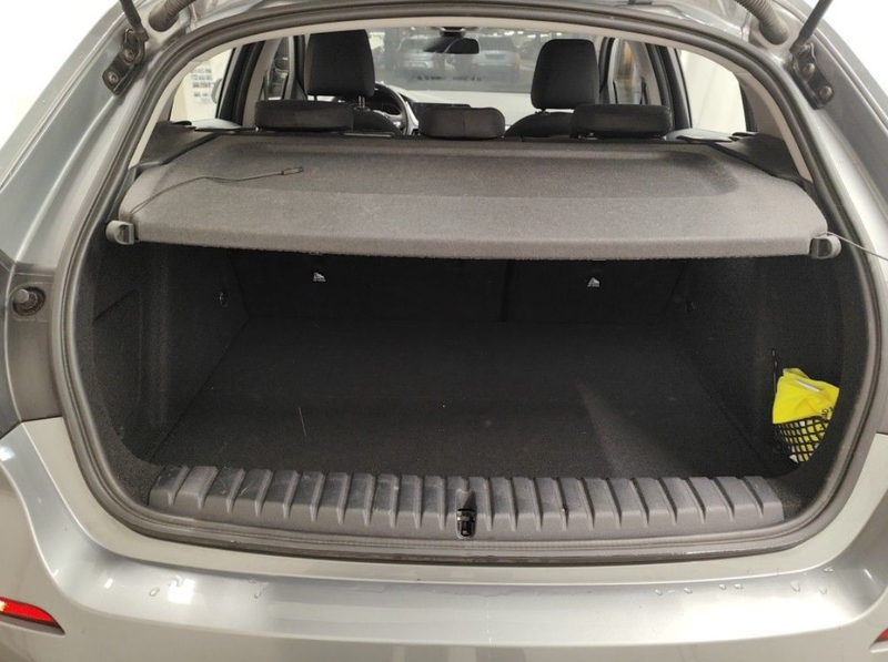 BMW 1er 116d Advantage 2022 – снимка 9