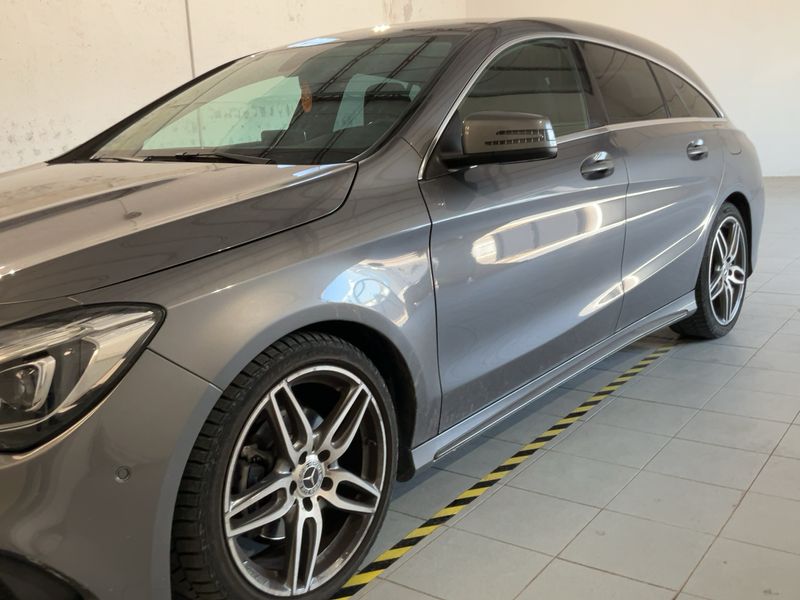 Mercedes-Benz CLA-Klasse CLA 200 d Shooting Brake 4Matic Premium 2018 – снимка 2