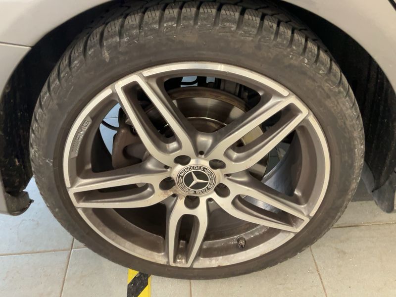 Mercedes-Benz CLA-Klasse CLA 200 d Shooting Brake 4Matic Premium 2018 – снимка 9