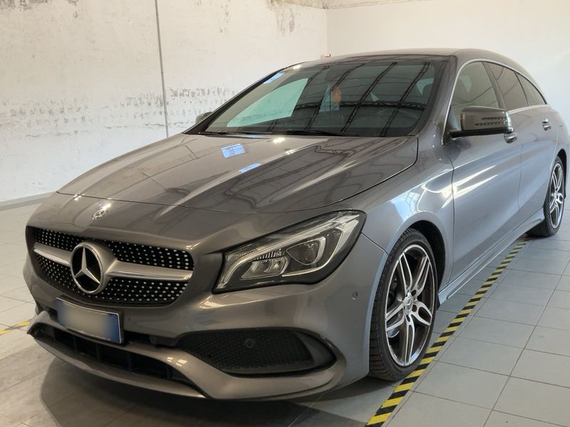 Mercedes-Benz CLA-Klasse CLA 200 d Shooting Brake 4Matic Premium 2018 – снимка 1