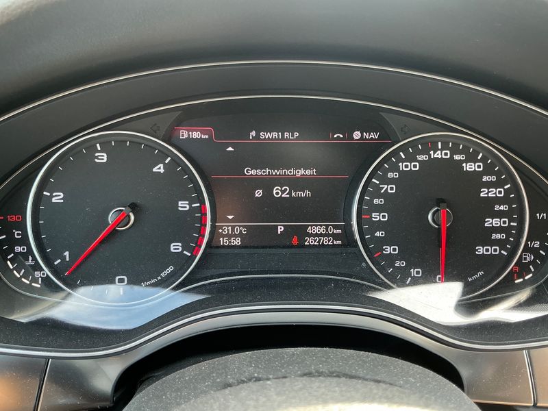 Audi A6 3.0 V6 TDI quattro 2012 – снимка 18